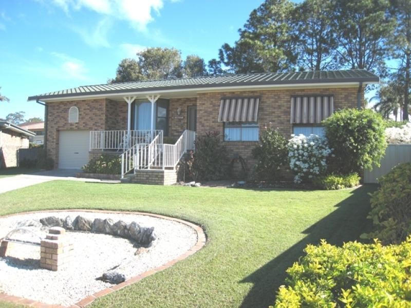 7 Albert Harrower Cr, South West Rocks NSW 2431