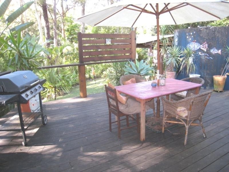 16 Grey St, Arakoon NSW 2431