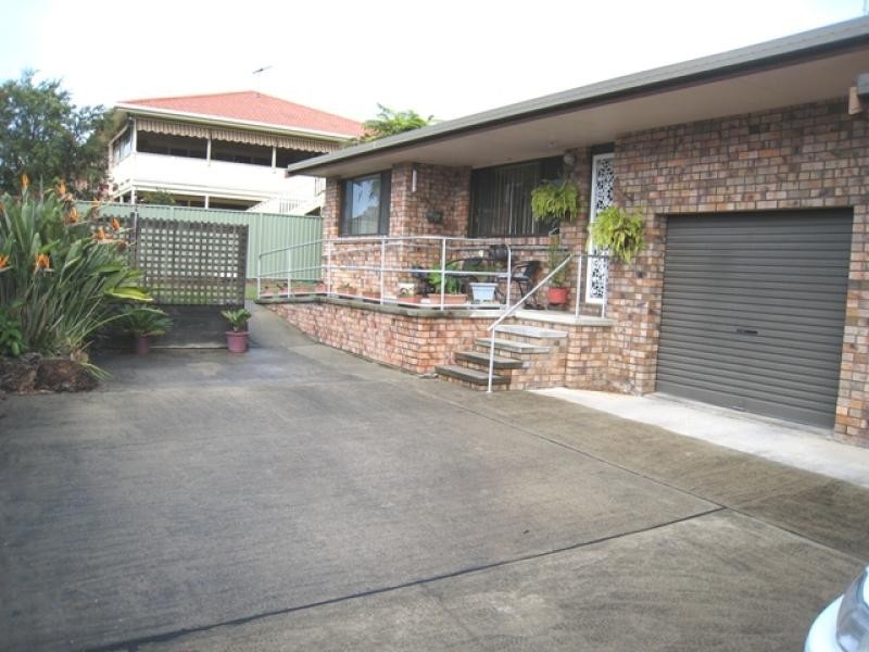 Unit 2/8 Frank Cooper St, South West Rocks NSW 2431