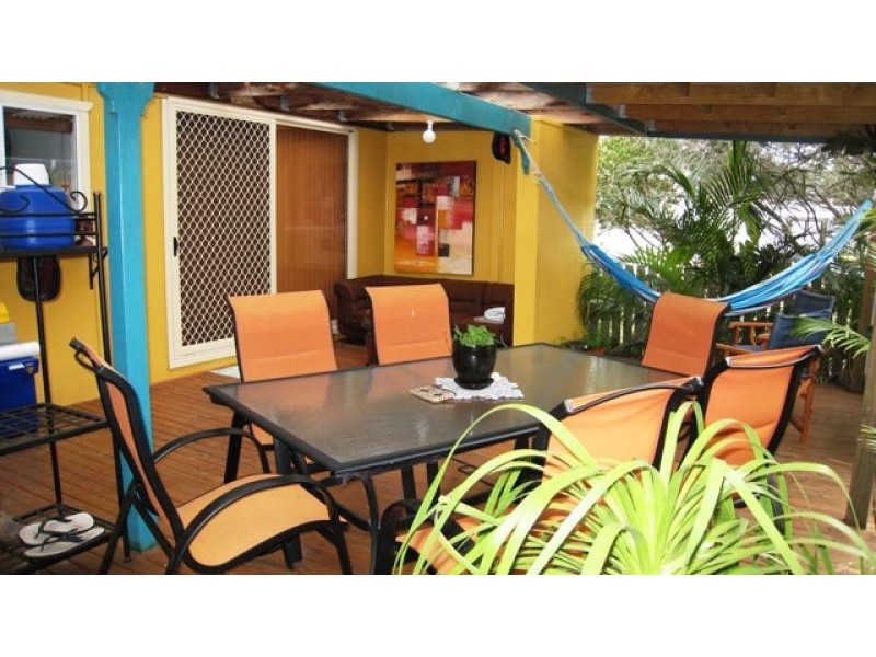 41 Straight St, Hat Head NSW 2440