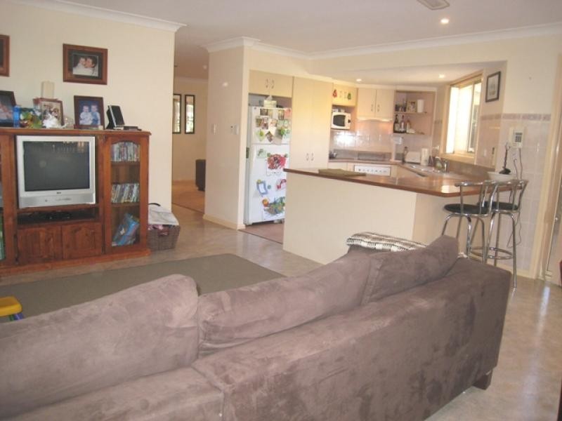 2 Newton Cl, South West Rocks NSW 2431