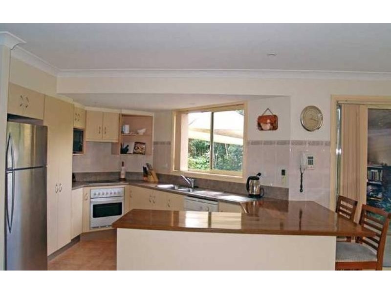 2 Newton Cl, South West Rocks NSW 2431