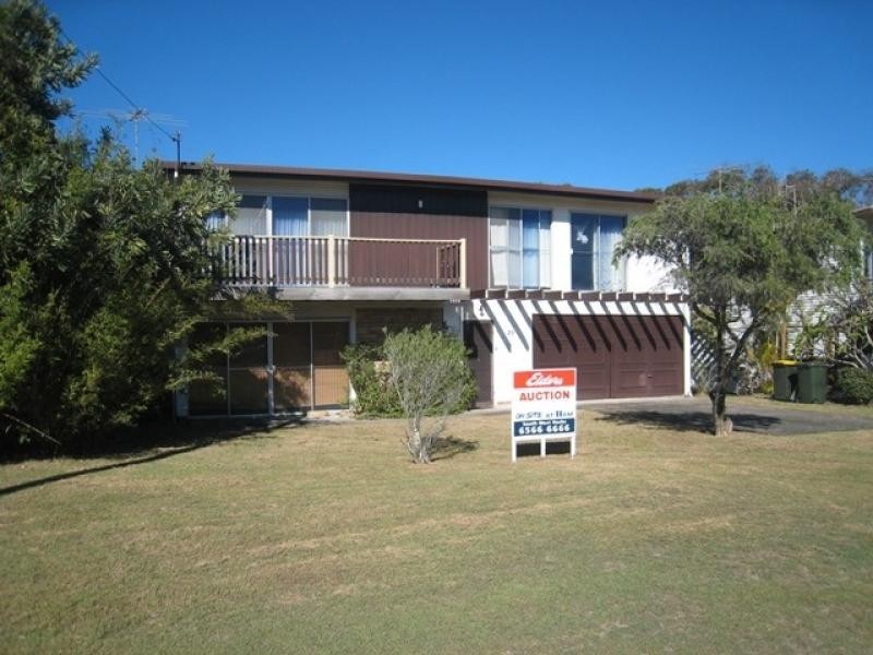 35 Mc Intyre St, South West Rocks NSW 2431