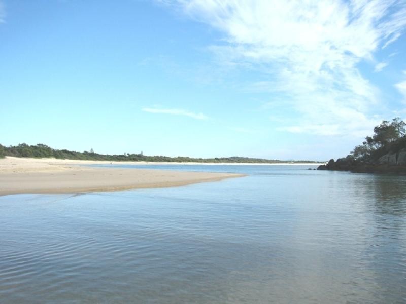 27 Marlin Cct, Hat Head NSW 2440