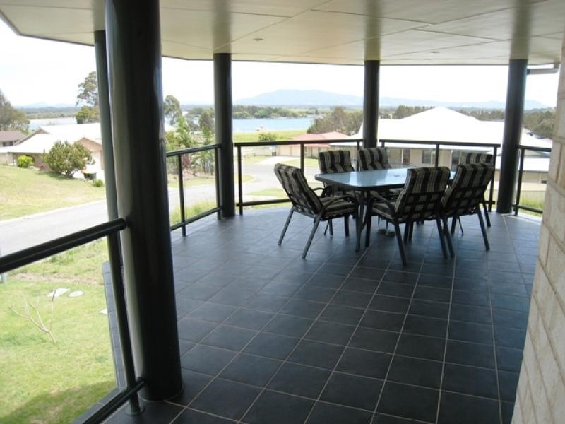 3 Grandview Pl, South West Rocks NSW 2431
