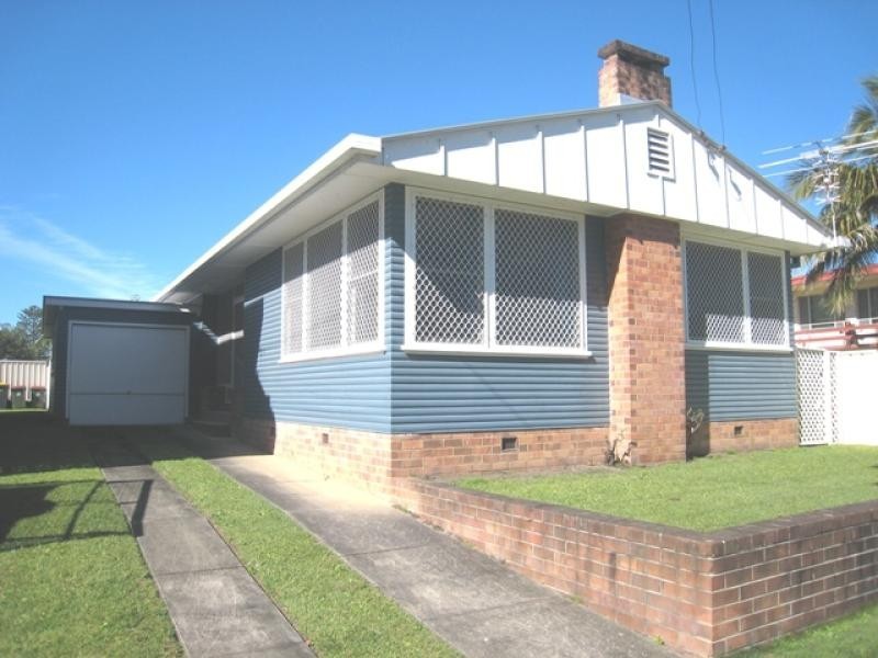 18 Gregory Street, South West Rocks NSW 2431