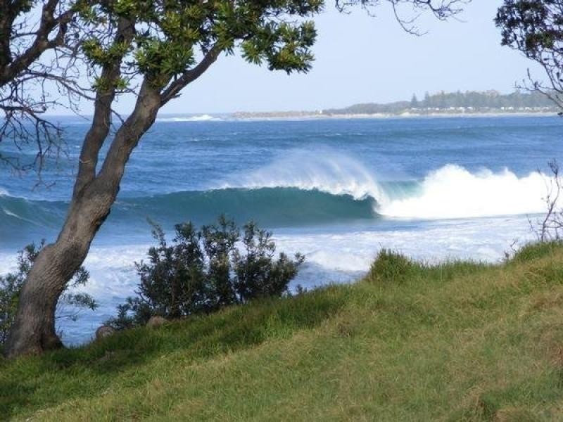 2 CURRAWONG CRESCENT, South West Rocks NSW 2431