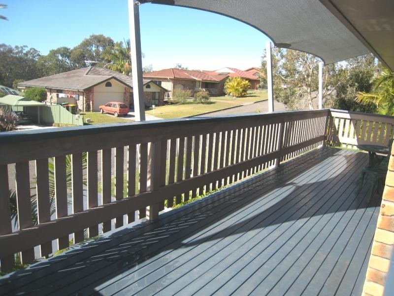 1 Dolphin Cres, South West Rocks NSW 2431