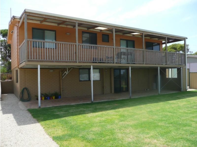 4 CULHAM STREET, Hopetoun WA 6348