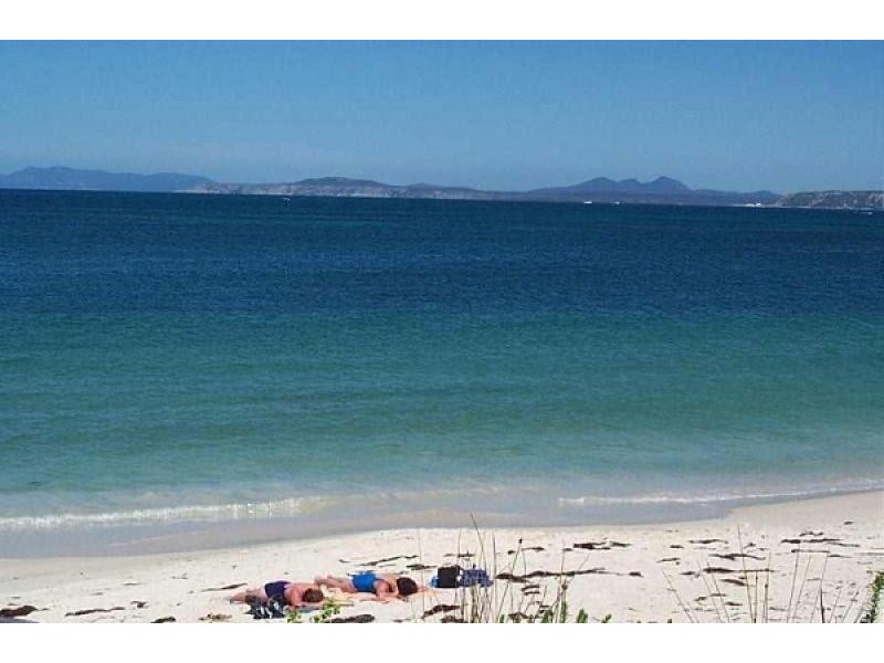 6 West Street, Hopetoun WA 6348