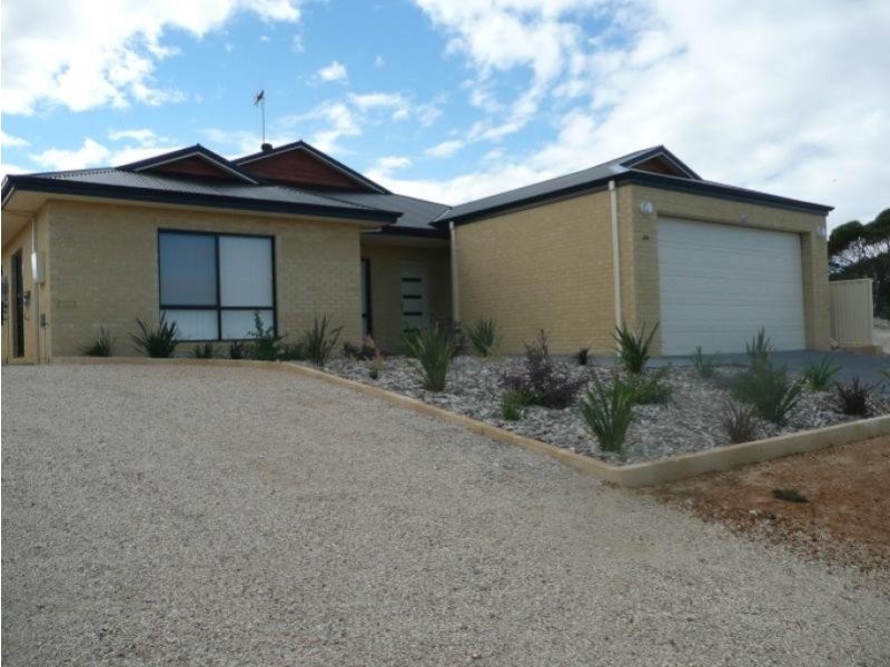 46 Wilkinson Street, Hopetoun WA 6348