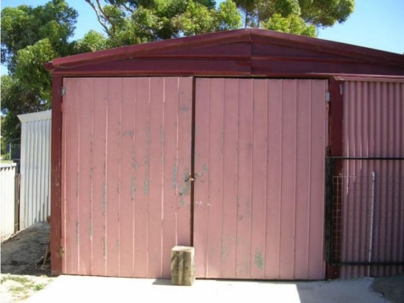 35 Gibson Way, Hopetoun WA 6348