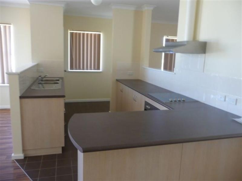 50 Maitland St, Hopetoun WA 6348