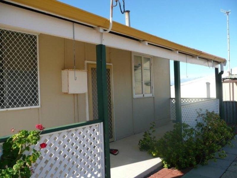 10 Barnett Street, Hopetoun WA 6348