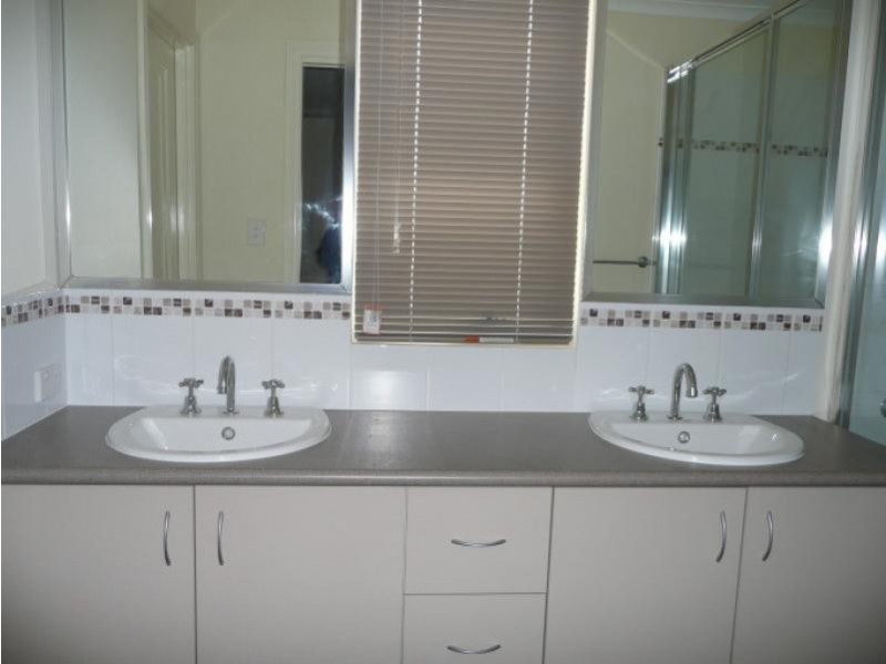 48 Birdwood St, Hopetoun WA 6348