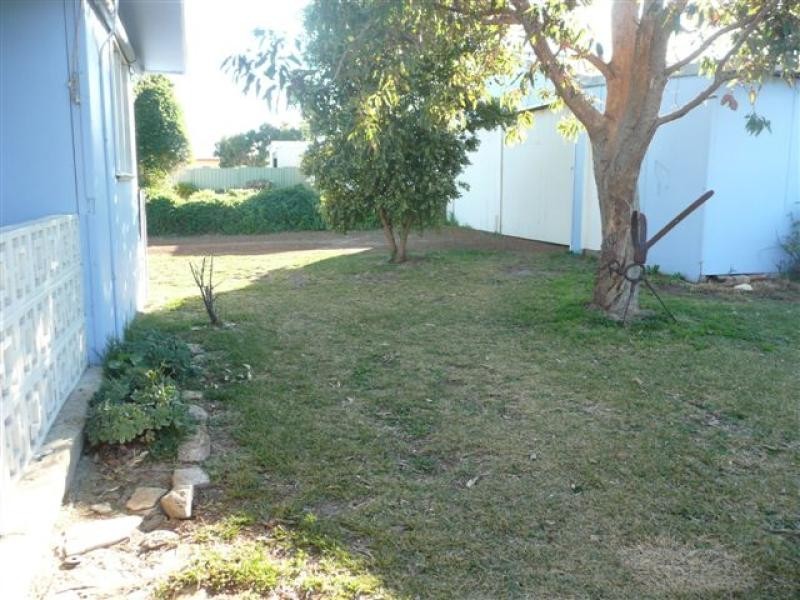 19 Price Street, Hopetoun WA 6348