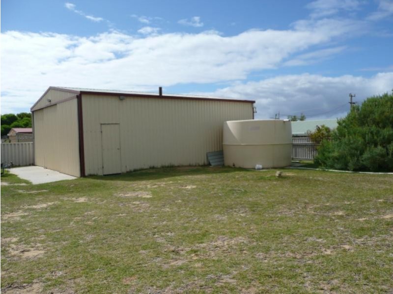 8 Caladenia Place, Hopetoun WA 6348