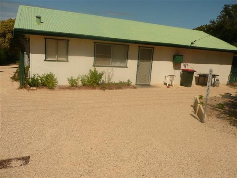 11 Canning Blvd, Hopetoun WA 6348