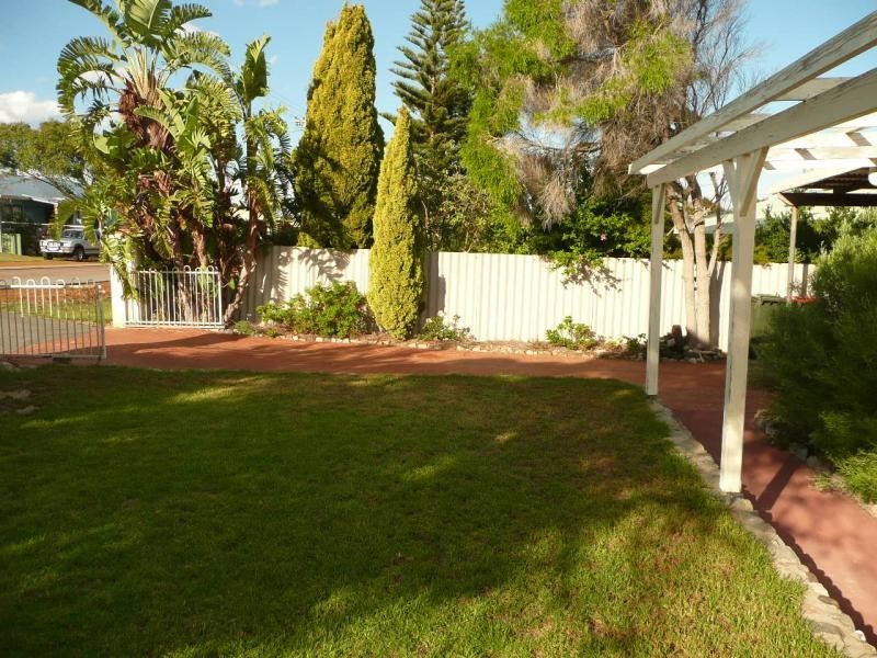 2 Flinders Street, Hopetoun WA 6348