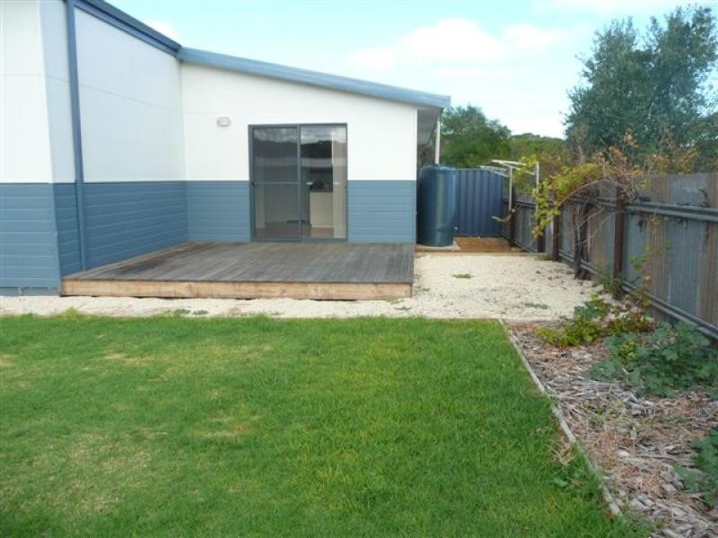 9 Price St, Hopetoun WA 6348