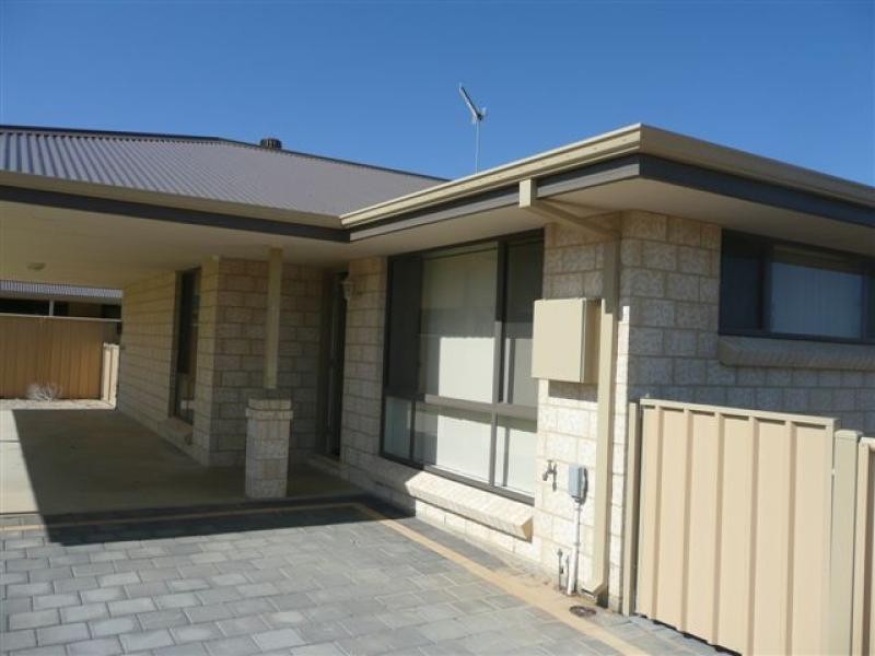 43 A Maitland St, Hopetoun WA 6348