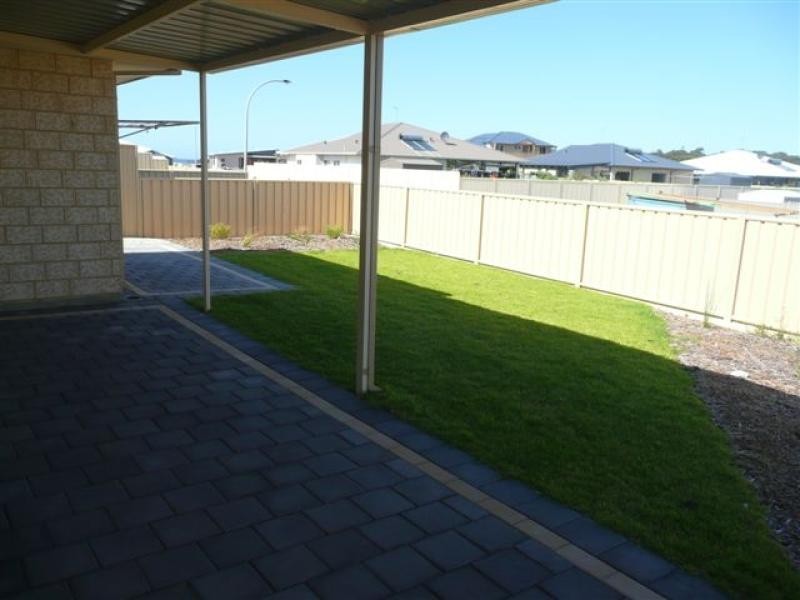 43 A Maitland St, Hopetoun WA 6348