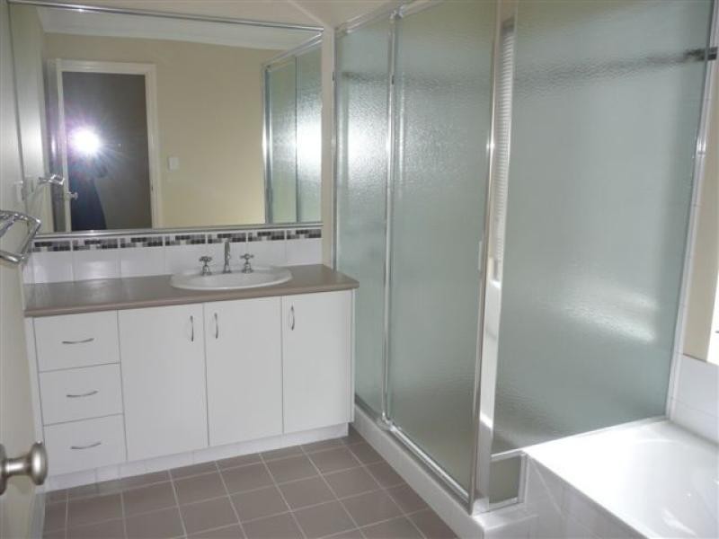 4 Leata St, Hopetoun WA 6348