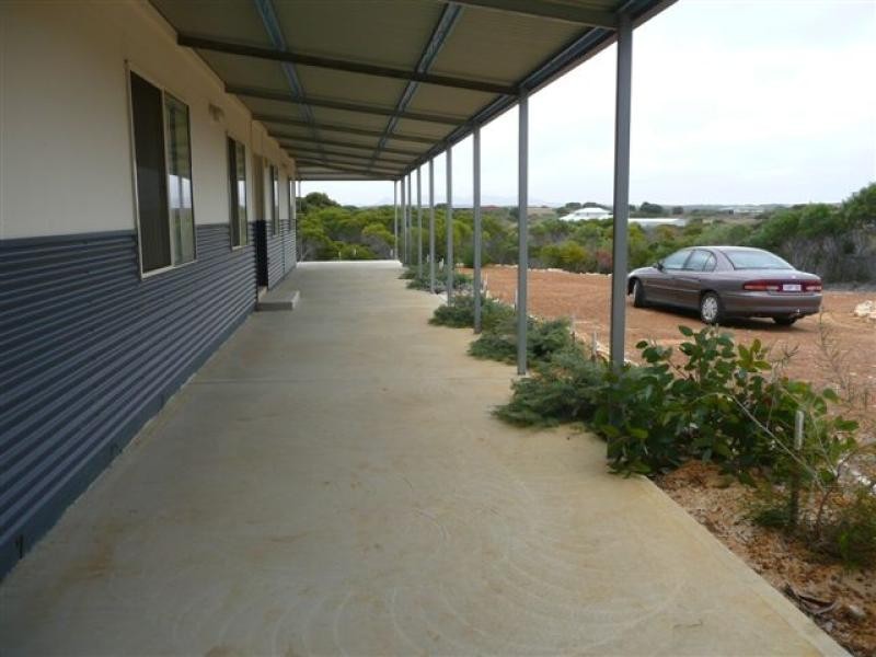 97 Cambewarra Dve, Hopetoun WA 6348