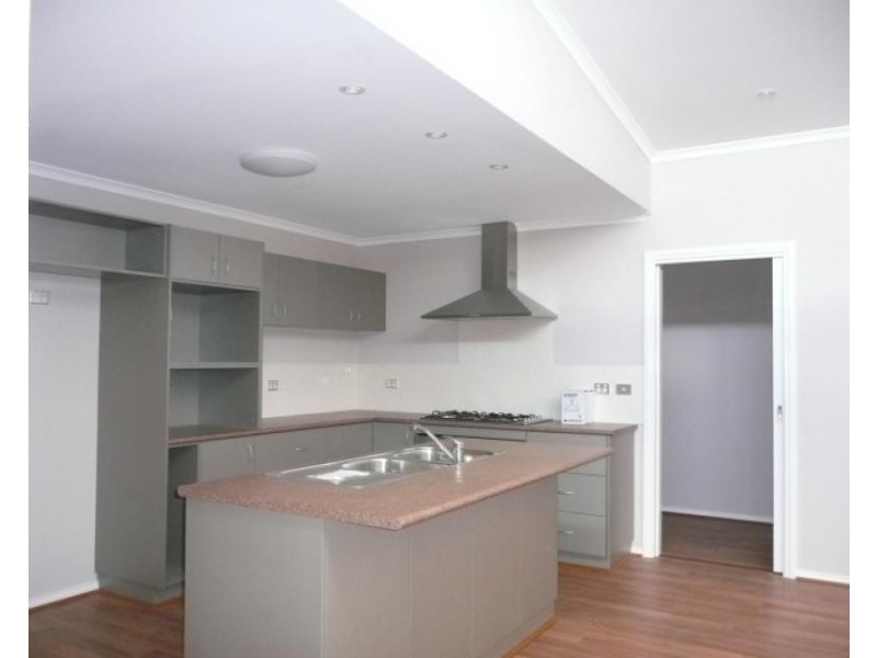 8 France St, Hopetoun WA 6348