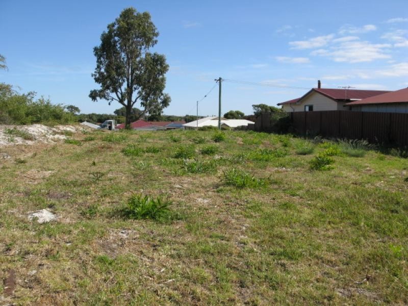 12 George Street, Sinclair WA 6450