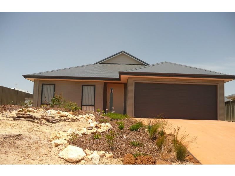 35 France Street, Hopetoun WA 6348
