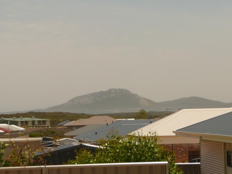 35 France Street, Hopetoun WA 6348