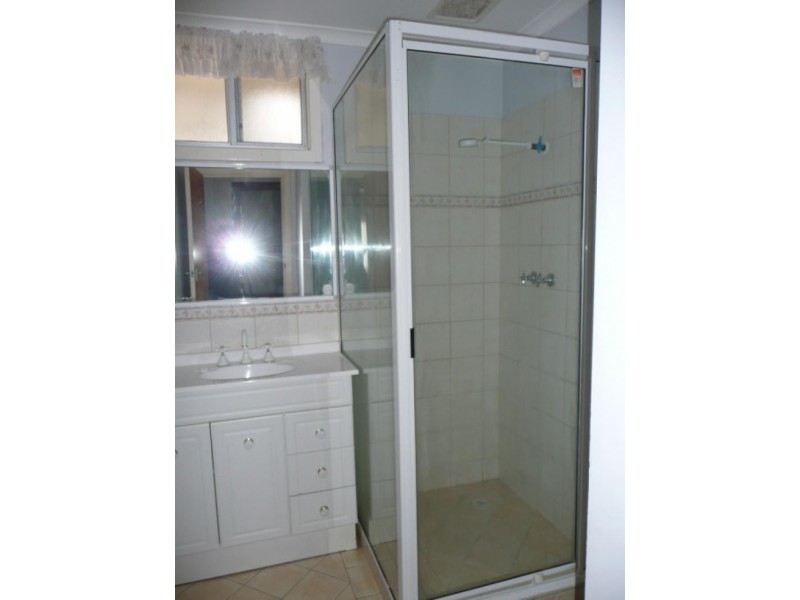 31 Raglan St, Hopetoun WA 6348