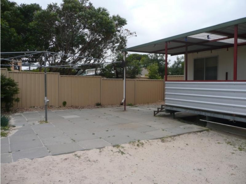 31 Raglan St, Hopetoun WA 6348