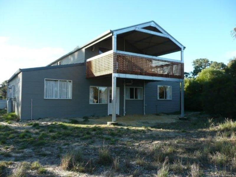 171 Cambewarra Drive, Hopetoun WA 6348