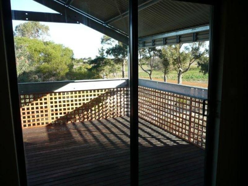 171 Cambewarra Drive, Hopetoun WA 6348