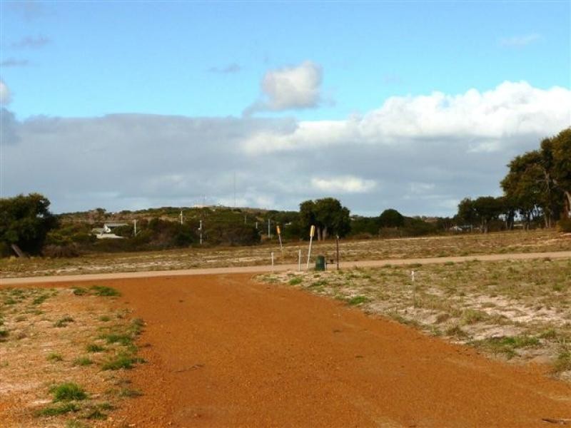 15 Boronia Street, Hopetoun WA 6348