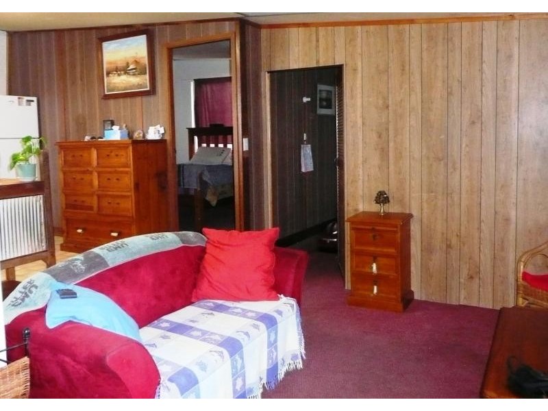 10 Chapman Street, Hopetoun WA 6348