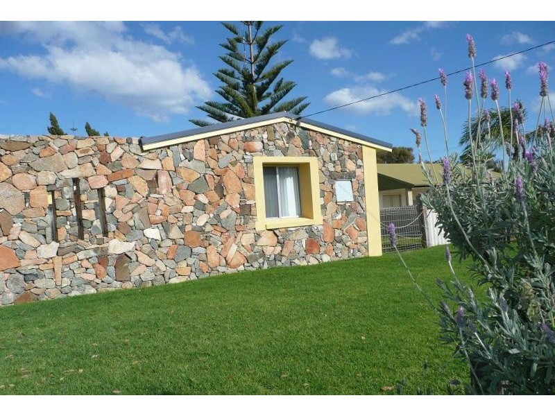 21 Chambers Street, Hopetoun WA 6348