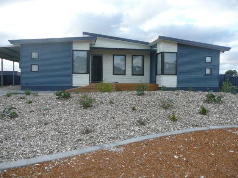 16 France Street, Hopetoun WA 6348