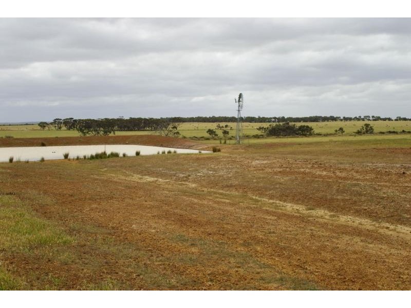 774 Middle Road, Jerdacuttup WA 6346