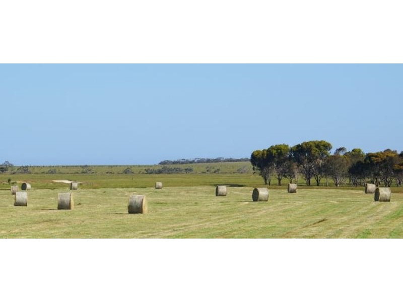 774 Middle Road, Jerdacuttup WA 6346