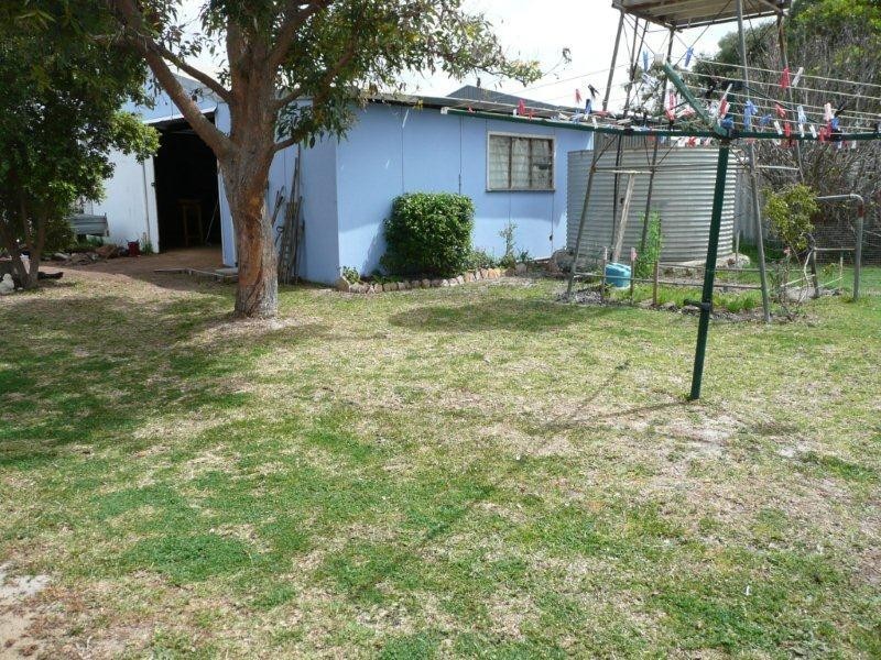 19 Price Street, Hopetoun WA 6348