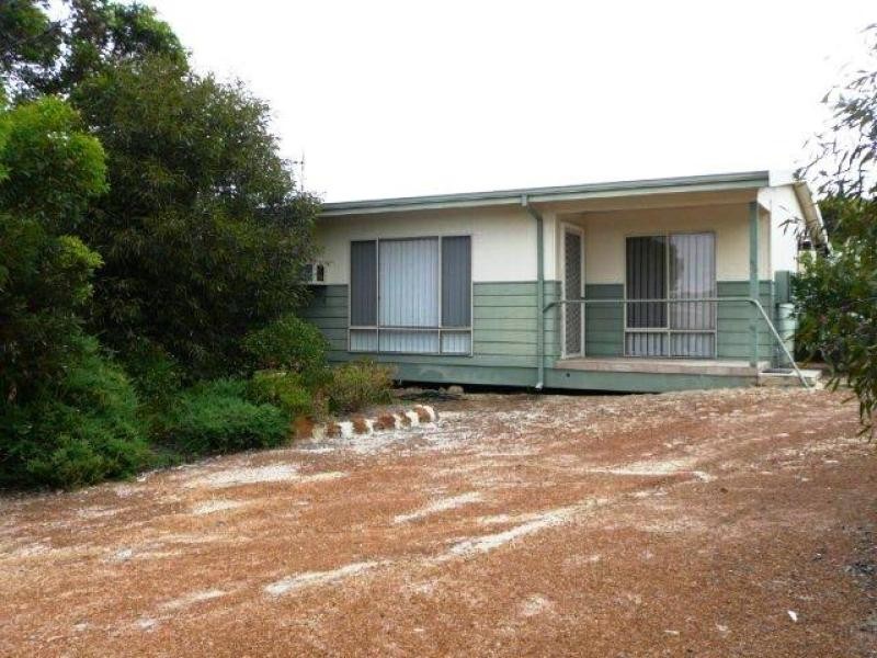 35 Raglan Street, Hopetoun WA 6348