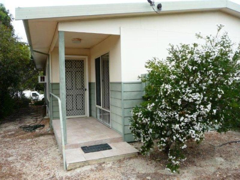 35 Raglan Street, Hopetoun WA 6348