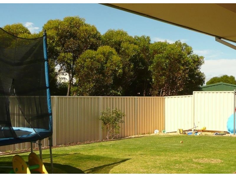 32 Birdwood Street, Hopetoun WA 6348