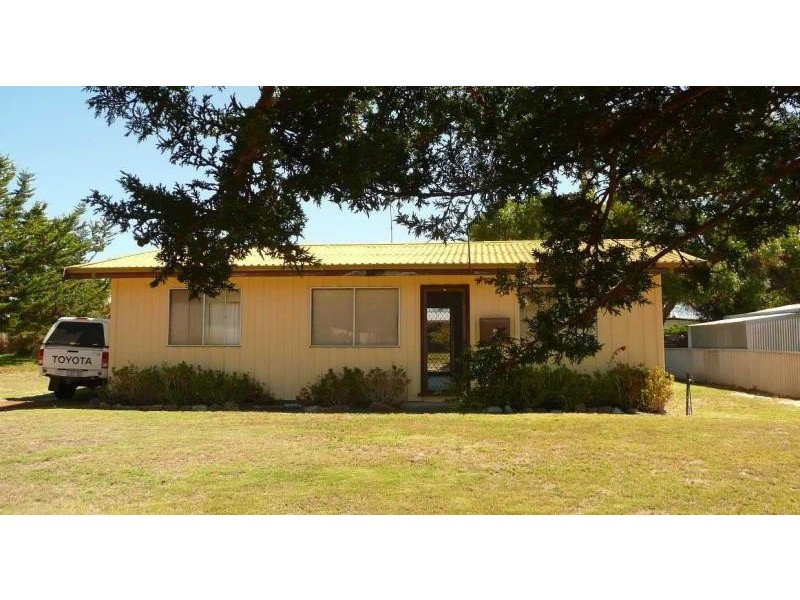 37 Gibson Way, Hopetoun WA 6348