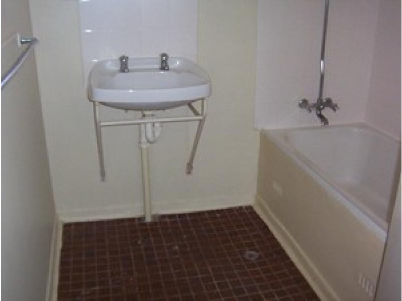 13 HENDERSON STREET, WHYALLA NORRIE, Whyalla SA 5600