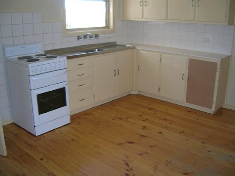 32 BURDEKIN AVE, Murray Bridge SA 5253