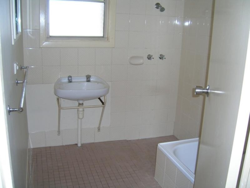 32 BURDEKIN AVE, Murray Bridge SA 5253